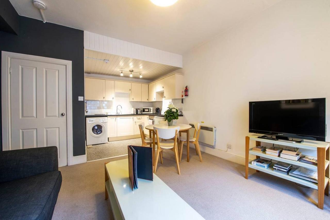 Joivy Charming Apt Close To City Centre Эдинбург Экстерьер фото